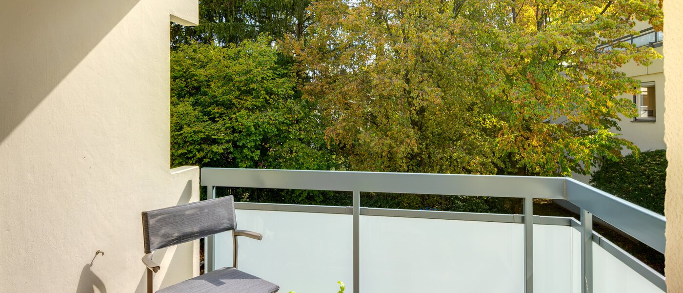 apartment München Westpark 01 balcony 10928