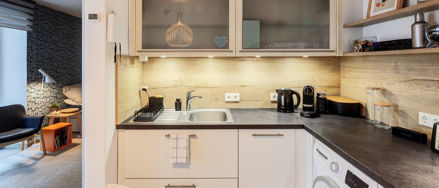 apartment München Schwabing-West (rund um den Hohenzollernplatz) 02 kitchen 10929