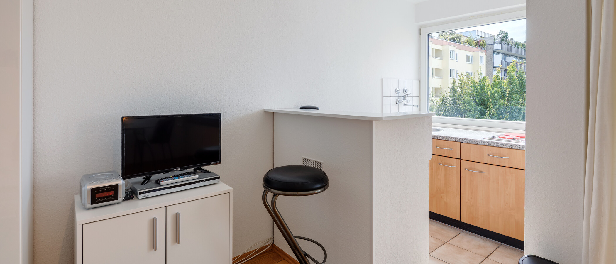 apartment München Schwabing-West (rund um den Hohenzollernplatz) 03 kitchen 1094