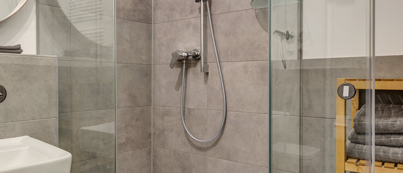 apartment München Sendling-Westpark 01 bathroom 10942