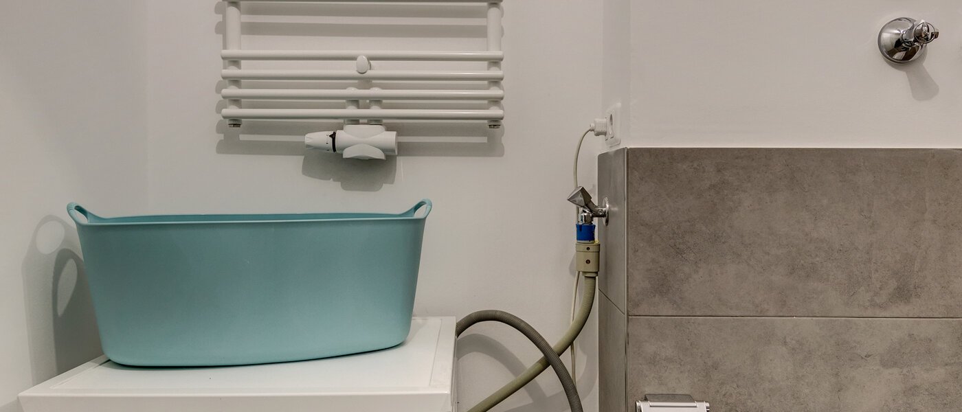 apartment München Sendling-Westpark 04 bathroom 10942