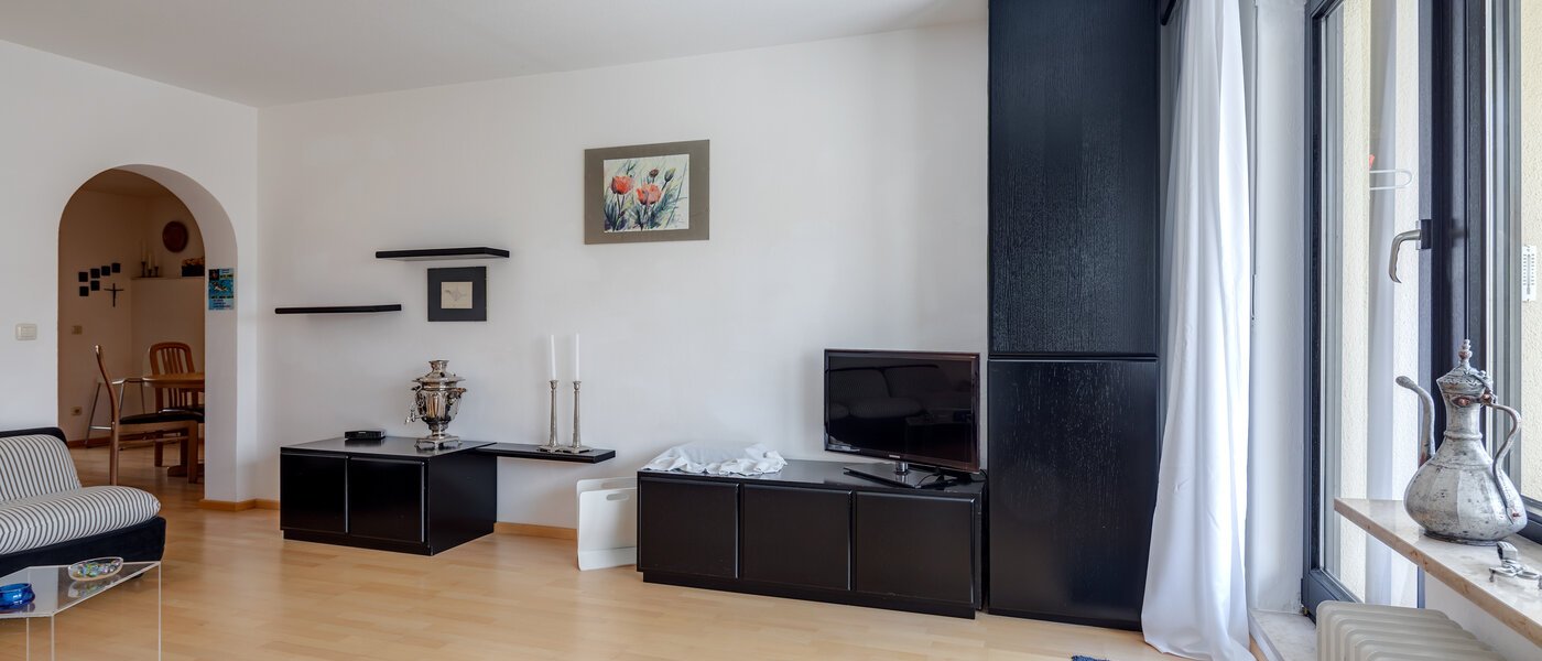 apartment München Johanneskirchen 04 living room 10948