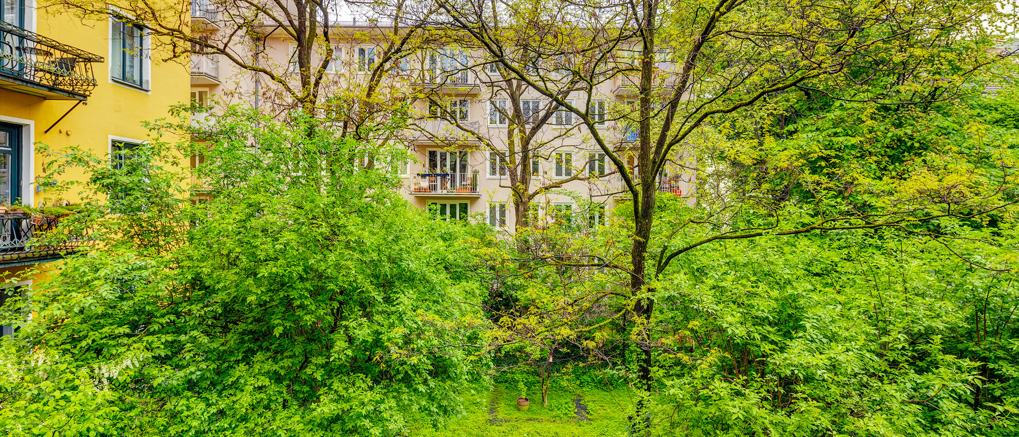 studio München Schwabing (links der Leopoldstraße) 02 view 1095
