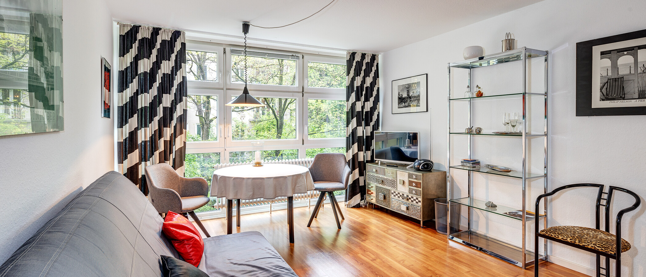 studio München Schwabing (links der Leopoldstraße) 03 living area 1095