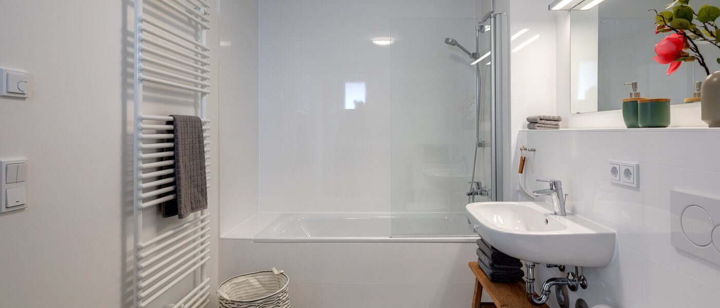 apartment München Moosach 04 bathroom 10967