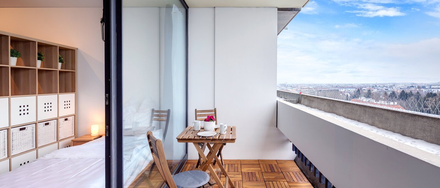 apartment München Schwabing-West 01 balcony 10978