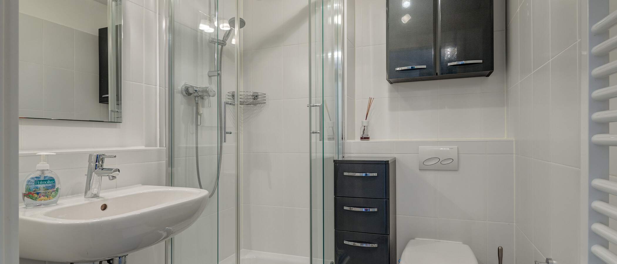 apartment Neubiberg 01 2. bathroom 10982