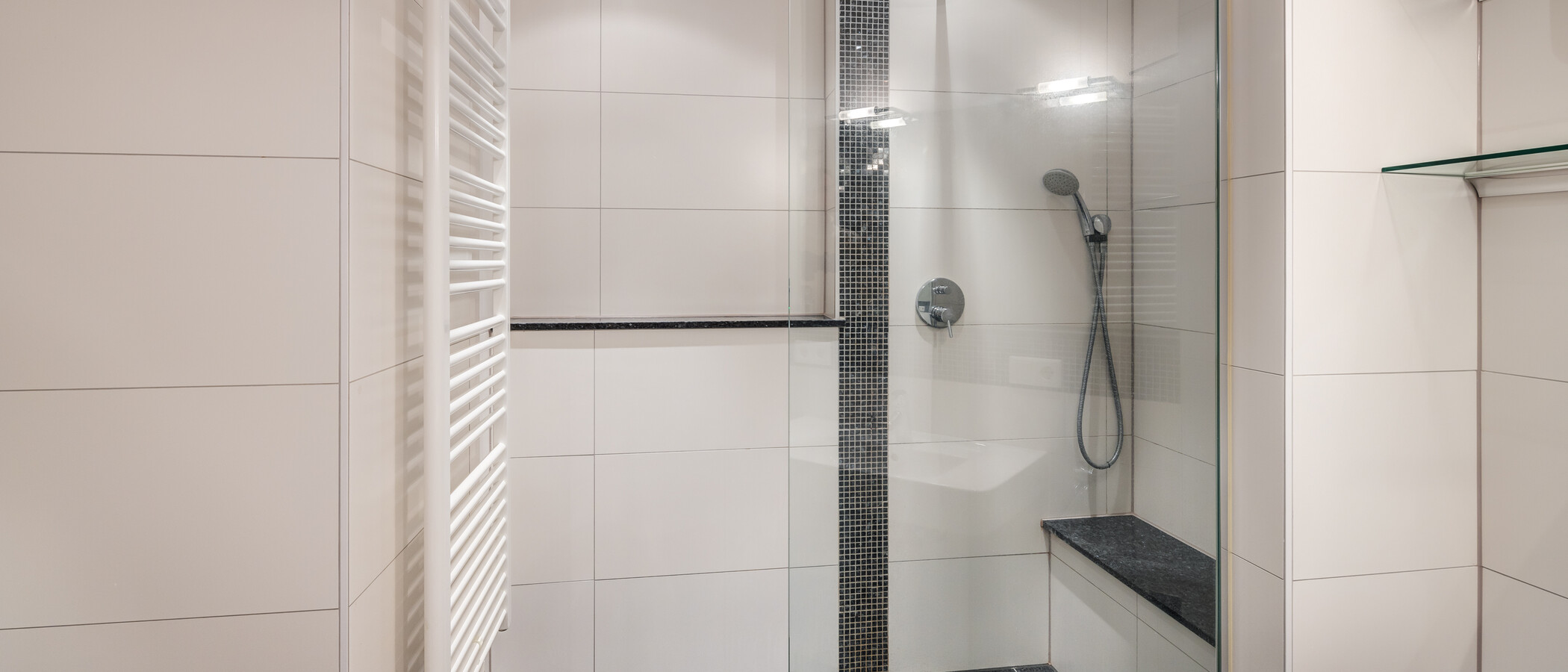 apartment Ismaning 03 bathroom 10988
