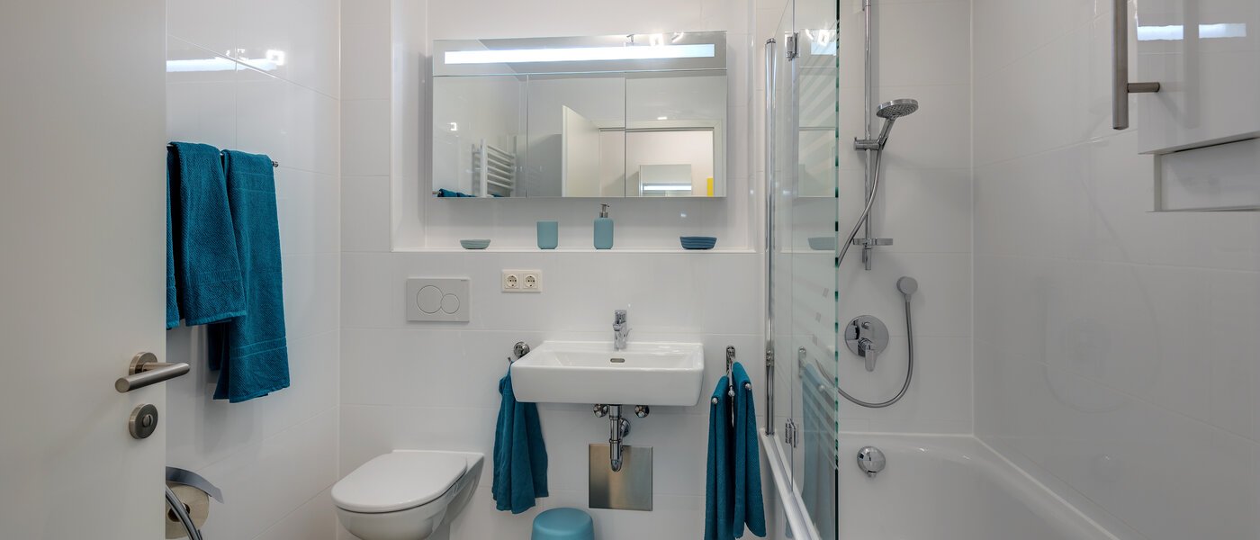 apartment München Freiham 01 bathroom 10990