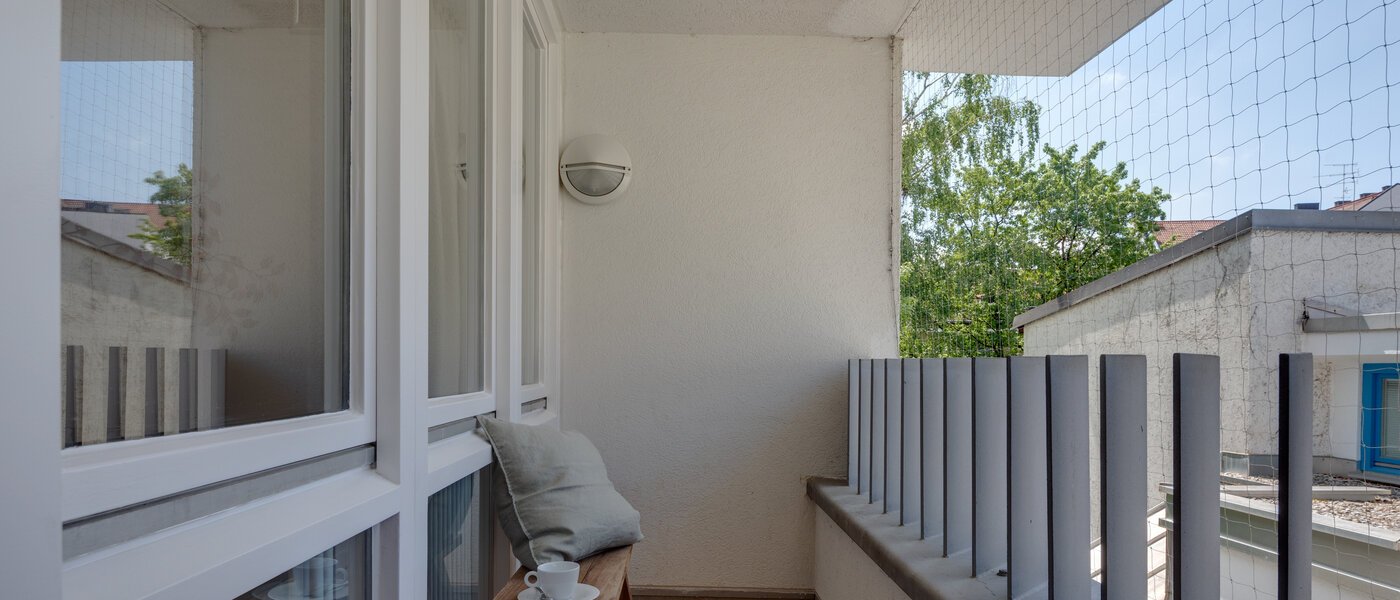 apartment München Maxvorstadt - Amalienpassage 01 balcony 10996