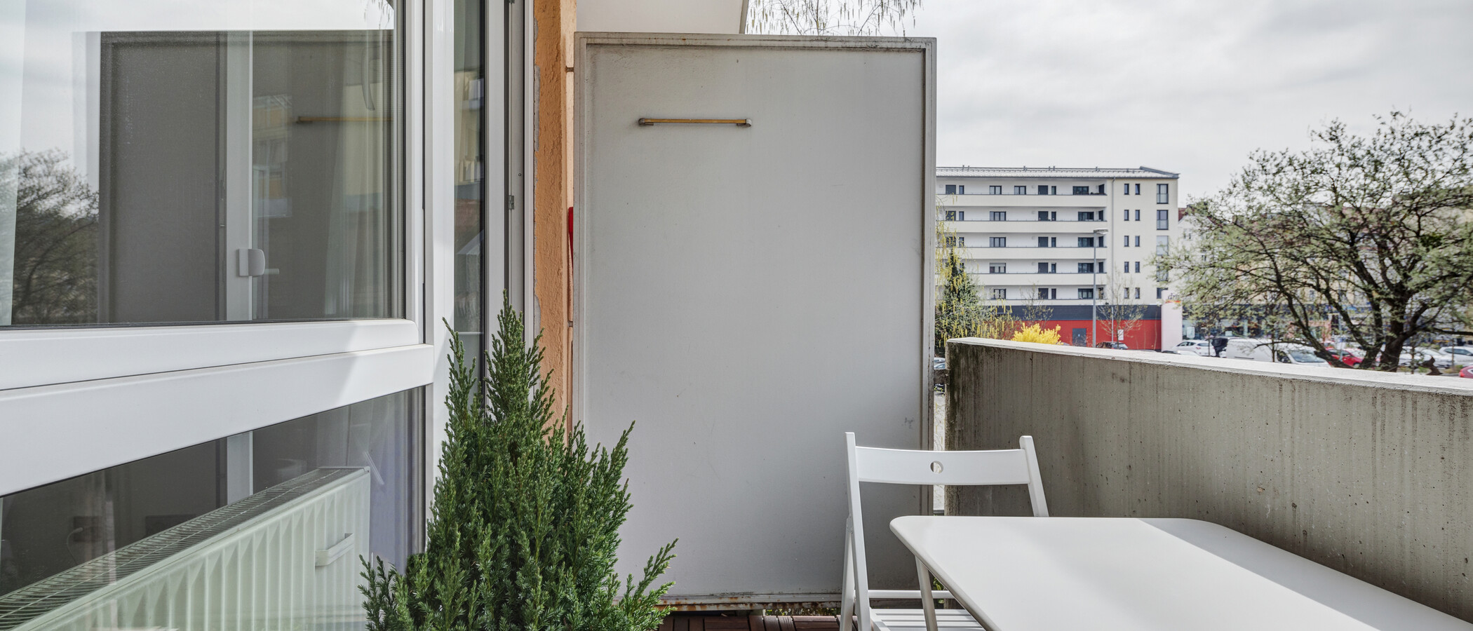 studio München Schwanthalerhöhe 02 balcony 11013