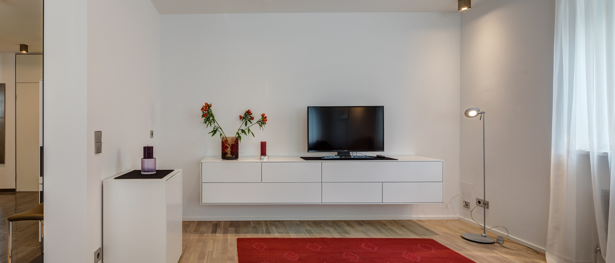 apartment München Herzogpark 03 living room 11014