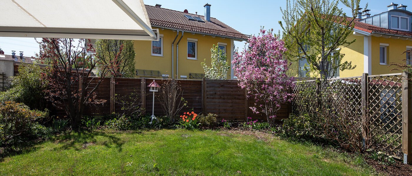 semi-detached house Gröbenzell 01 garden 11015