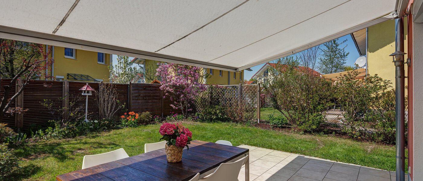 semi-detached house Gröbenzell 01 terrace 11015