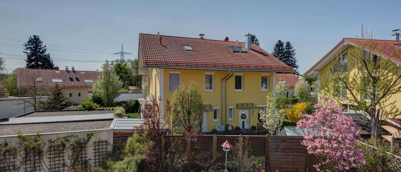 semi-detached house Gröbenzell 01 view 11015