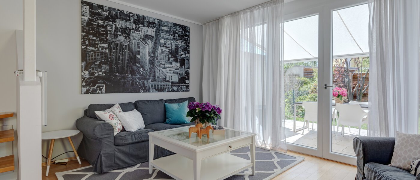 semi-detached house Gröbenzell 01 living room 11015