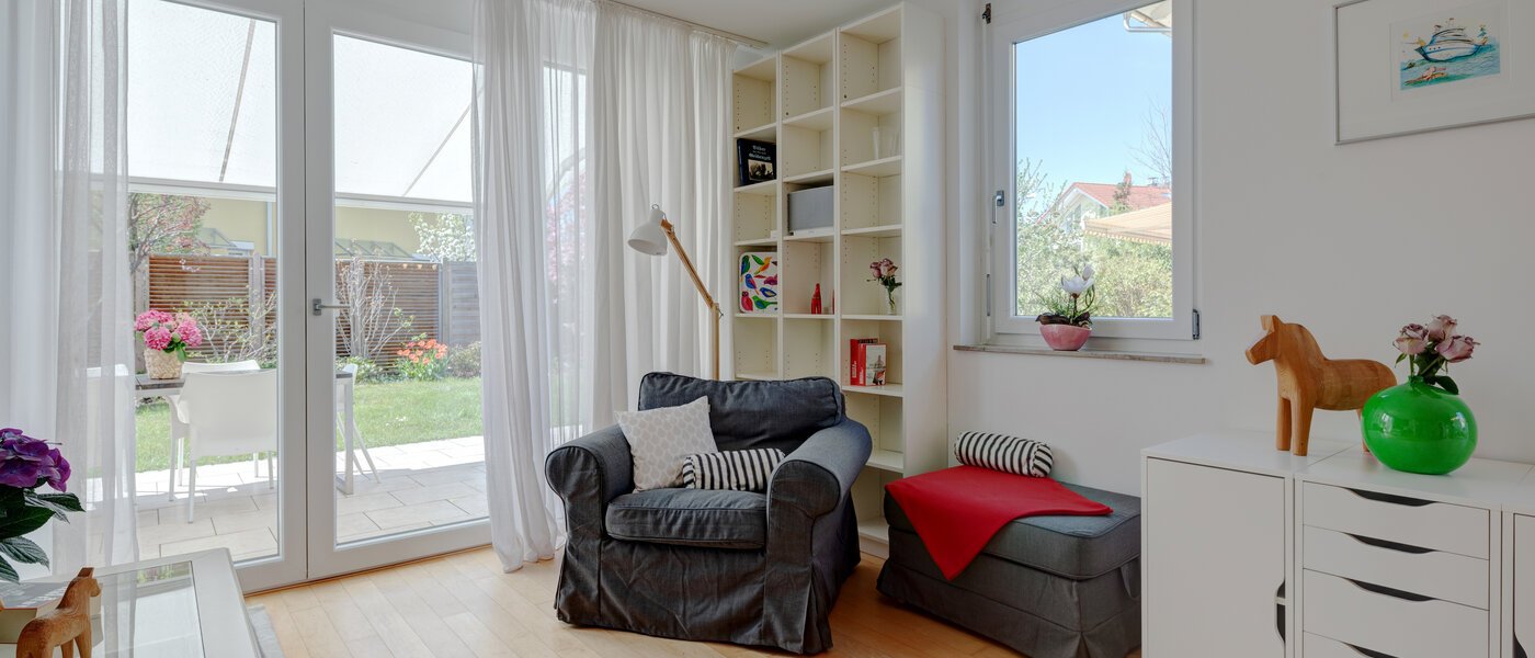 semi-detached house Gröbenzell 02 living room 11015