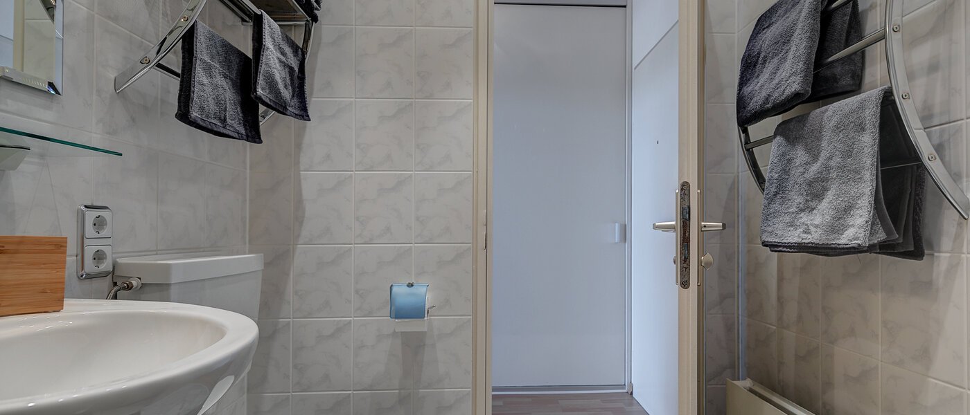 apartment München Moosach 03 bathroom 11021