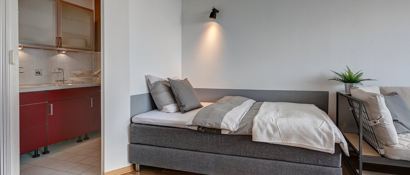 apartment München Moosach 01 sleeping area 11021