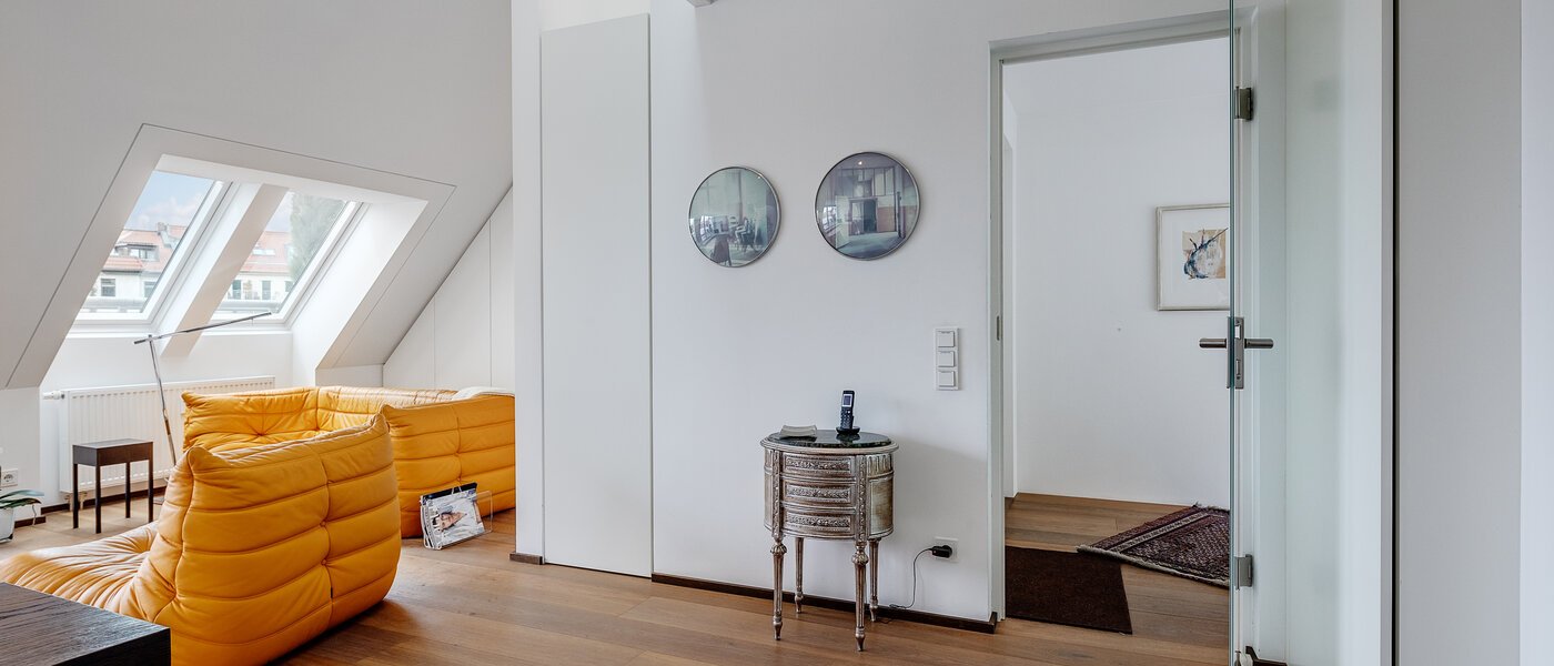 gallery apartment  München Au 04 living area 11032