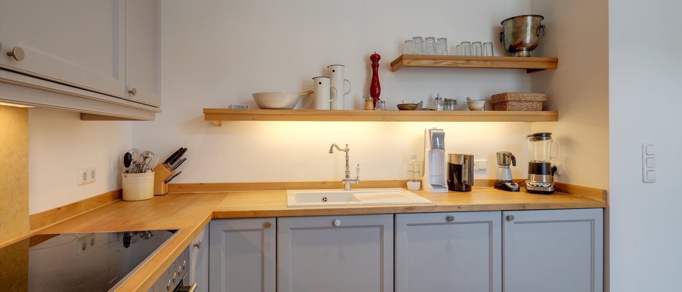 apartment München Neuhausen 02 kitchen 11045