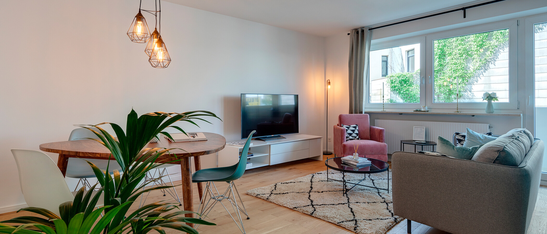apartment München Isarvorstadt 02 living room 11049