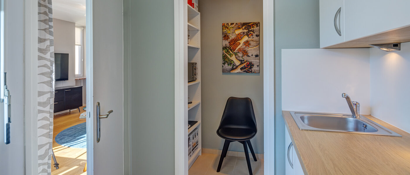 apartment München Nymphenburg 03 kitchen 11055