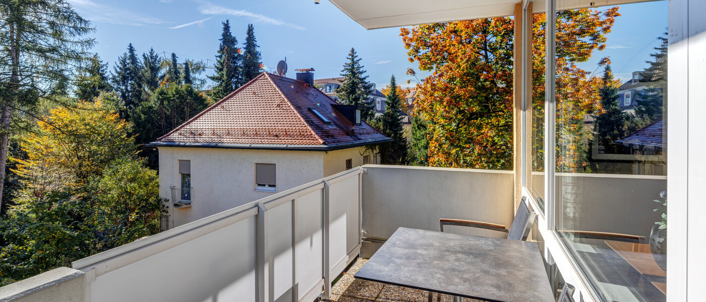 apartment München Nymphenburg 02 loggia 11055