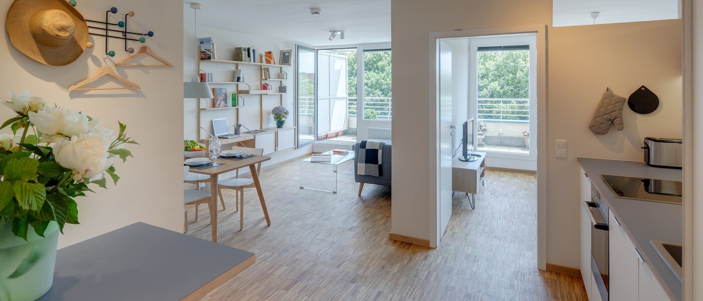 roof terrace apartment München Bogenhausen 03 kitchen 11076