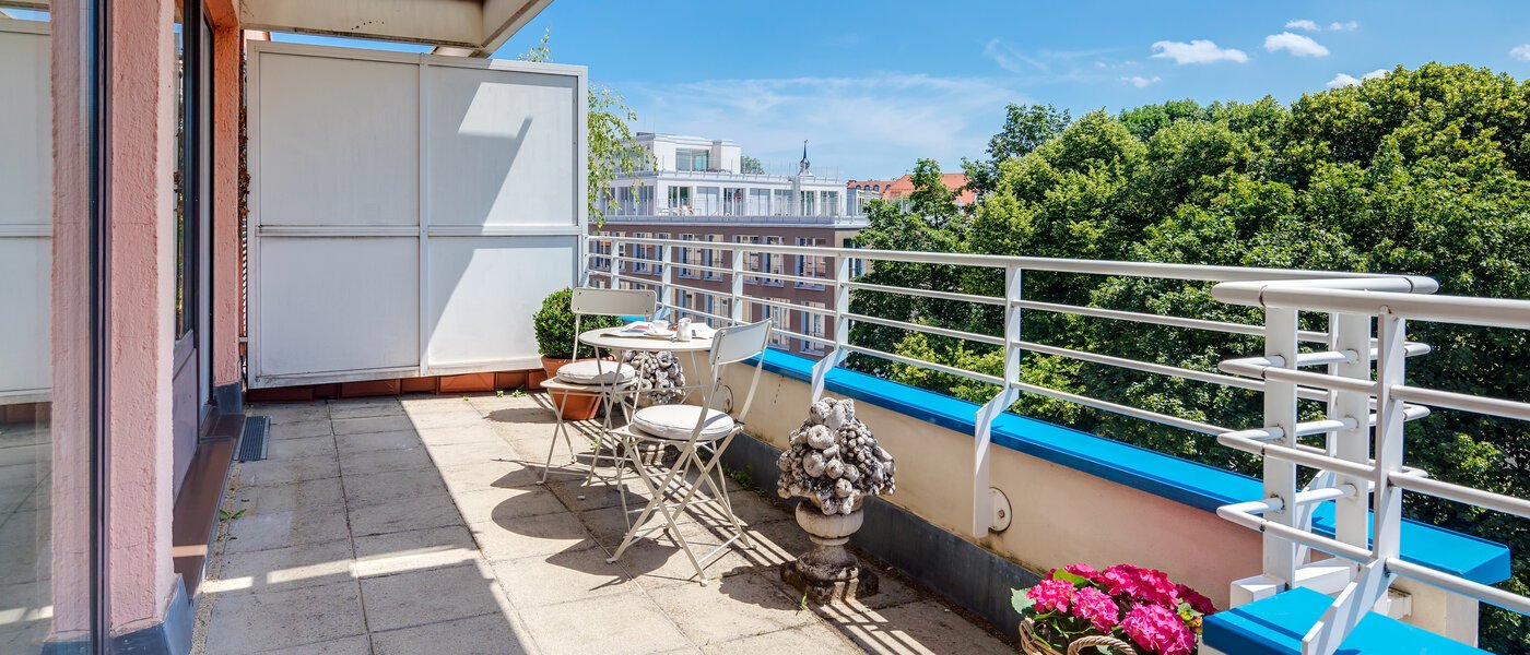 roof terrace apartment München Bogenhausen 02 terrace 11076