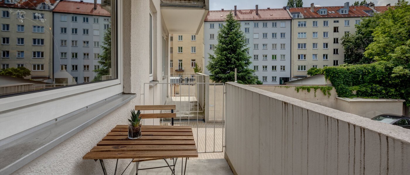 apartment München Maxvorstadt - Rund um den Josephplatz 01 balcony 11083