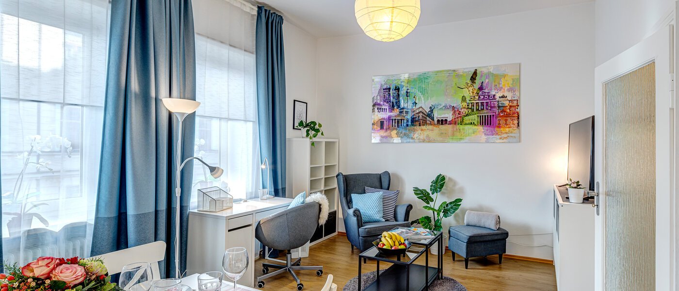 apartment München Lehel 01 living area 11085