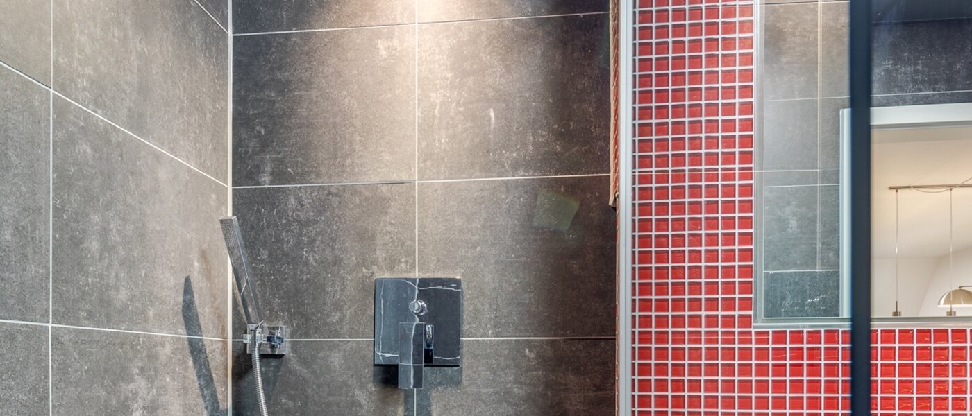 maisonette Dachau 03 bathroom 11106