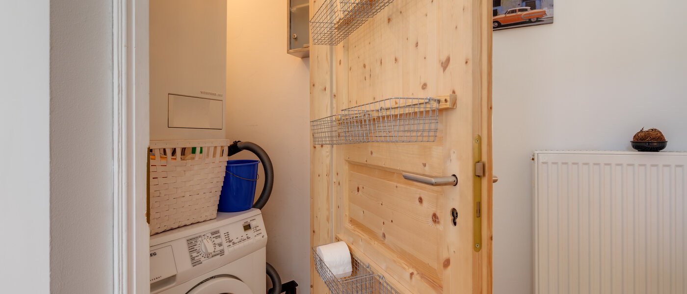 apartment München Haidhausen 01 storage room 11109