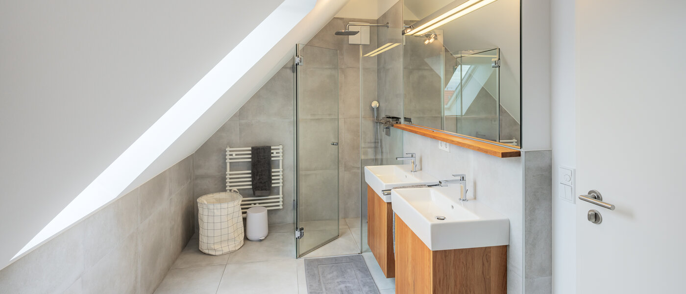 maisonette München Pasing 01 2. bathroom 11136