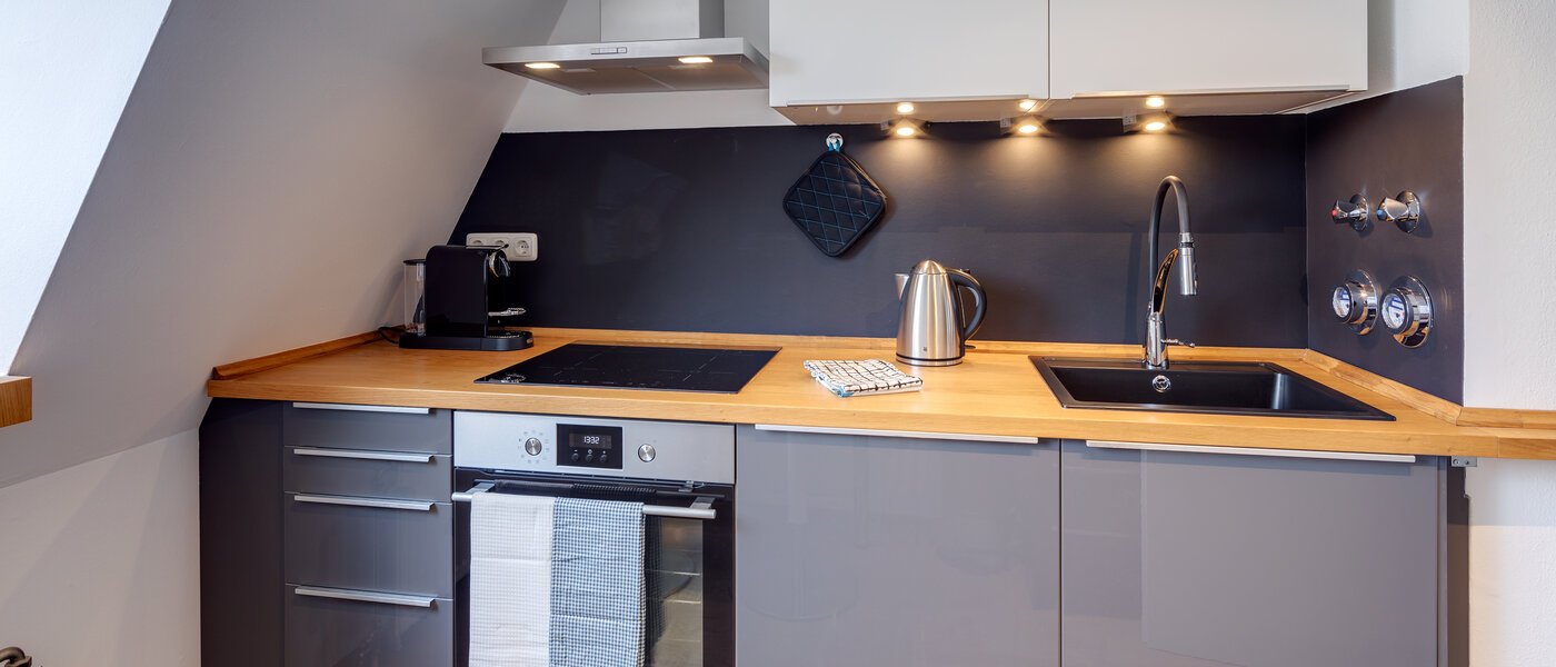 apartment München Schwabing 02 kitchen 11155