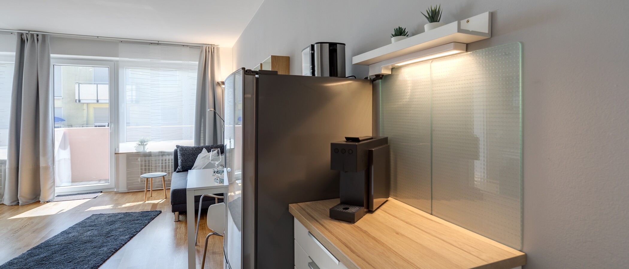 apartment München Neuhausen 03 kitchen 11167