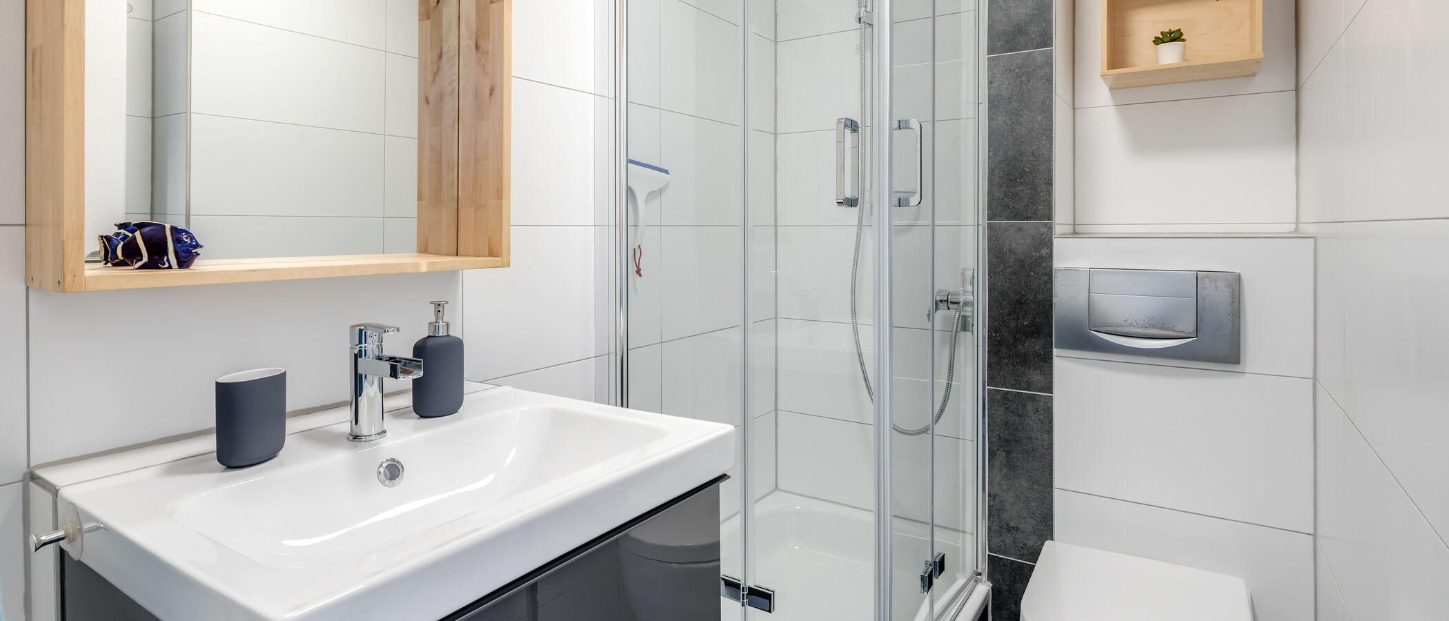 apartment München Neuhausen 01 bathroom 11167