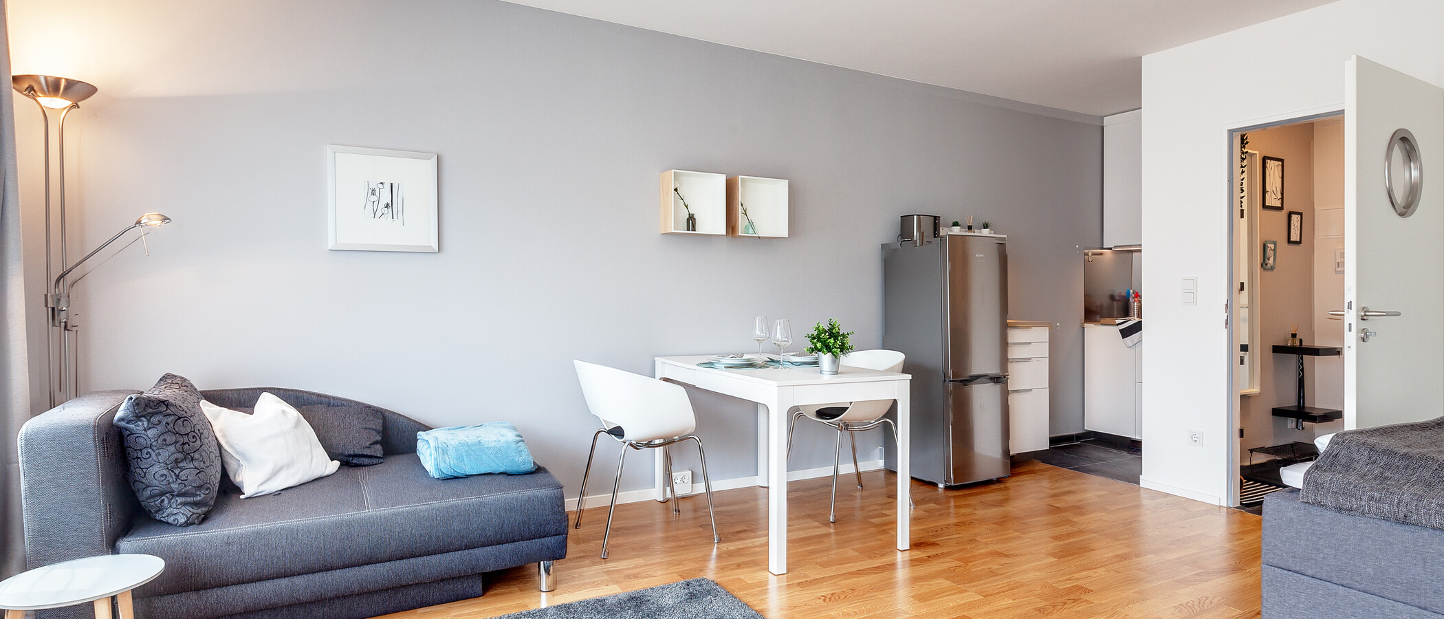 apartment München Neuhausen 02 living area 11167