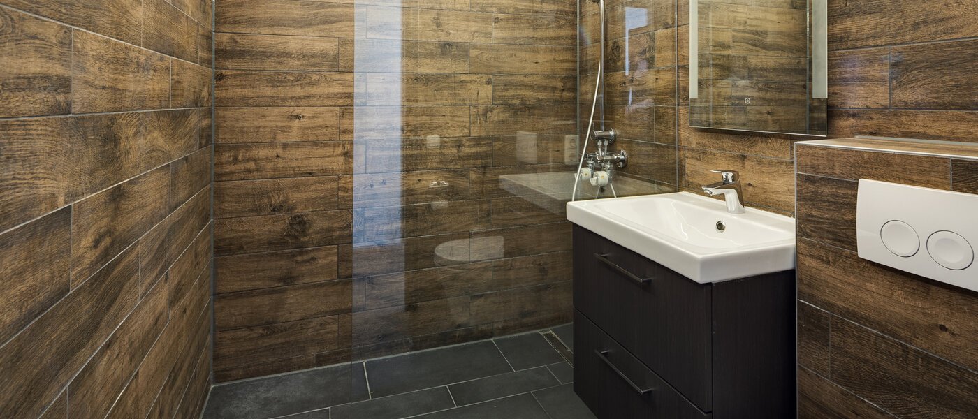 apartment München Moosach 01 bathroom 11180