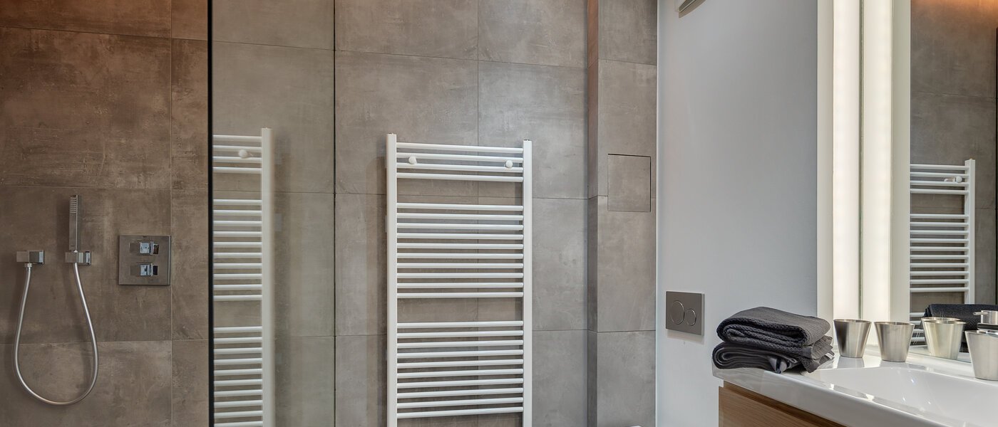 apartment München Gärtnerplatzviertel 01 bathroom 11186