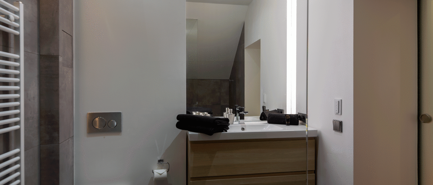 apartment München Gärtnerplatzviertel 02 bathroom 11186