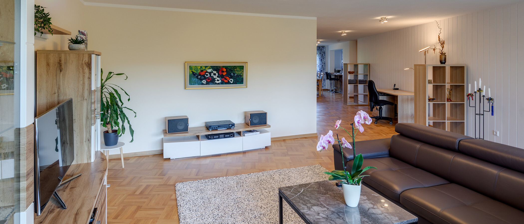 apartment München Schwabing-West 04 living area 11193