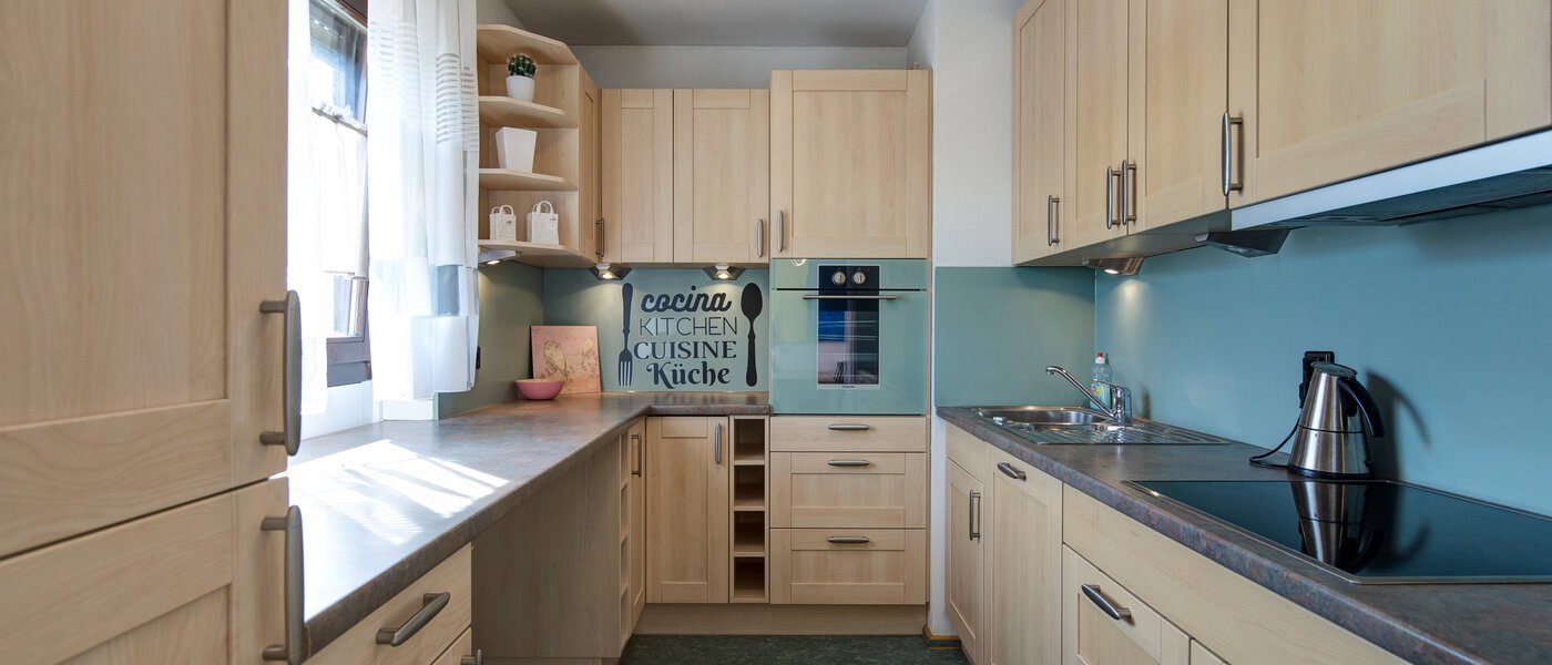 apartment München Westkreuz 01 kitchen 11201