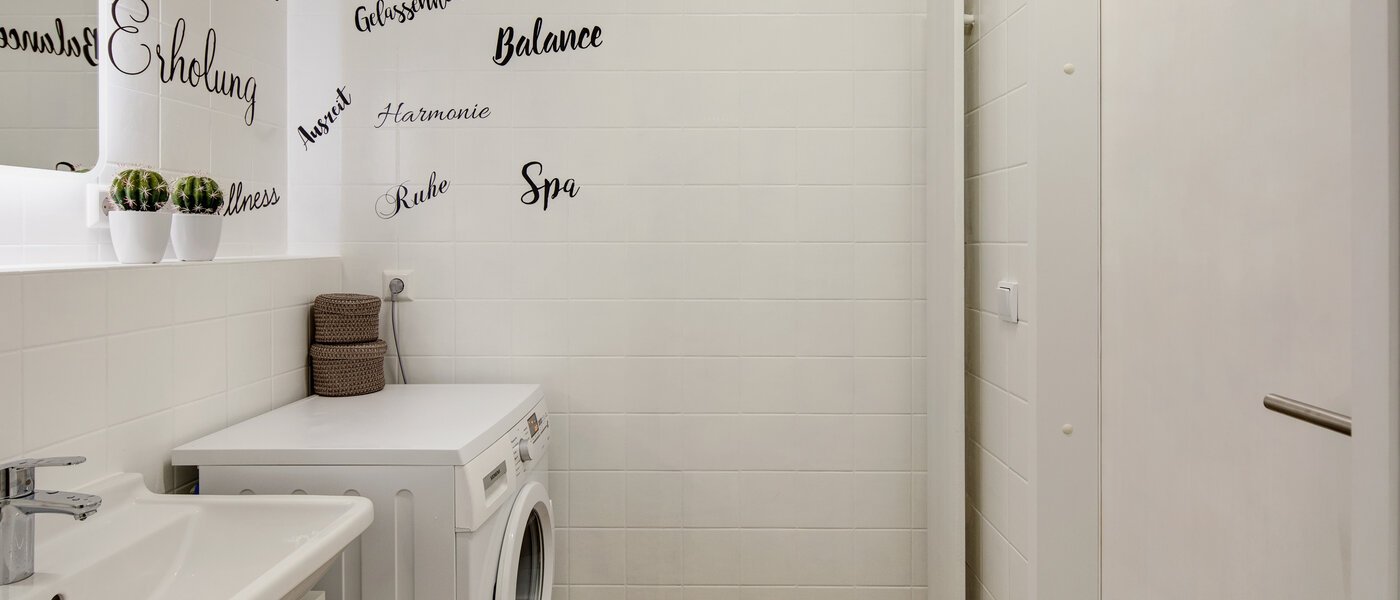 apartment München Westkreuz 03 bathroom 11201