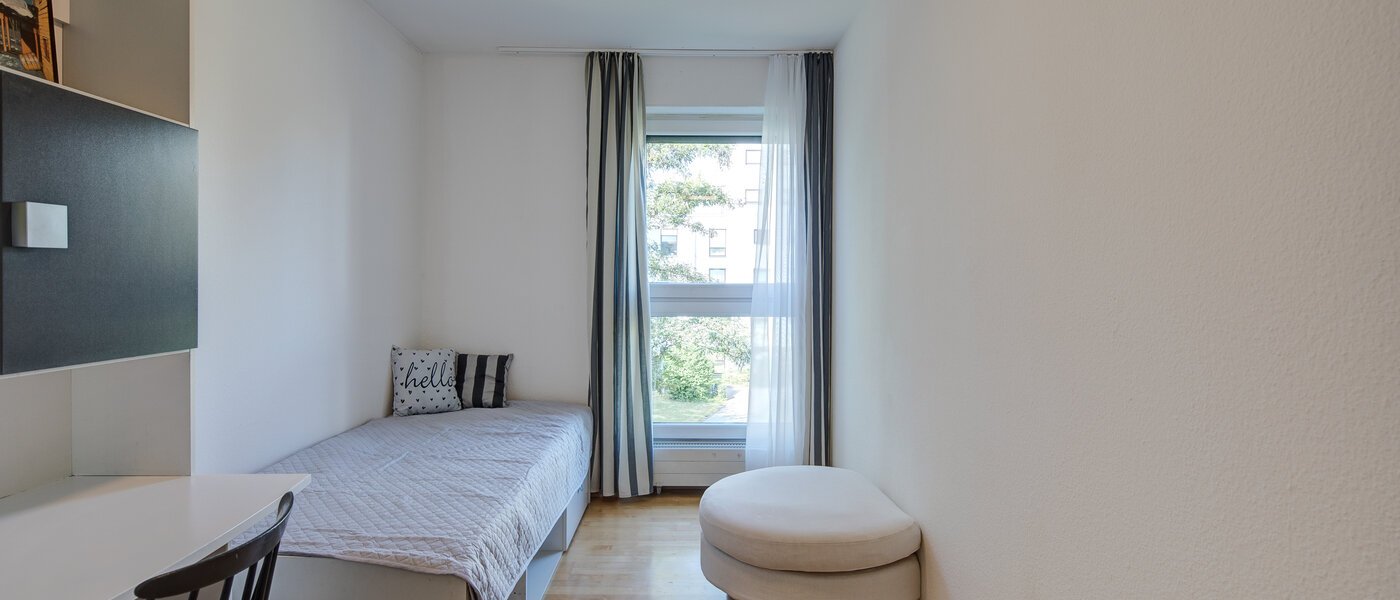 apartment München Westkreuz 02 2. bedroom 11201