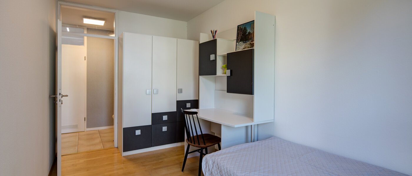 apartment München Westkreuz 03 2. bedroom 11201