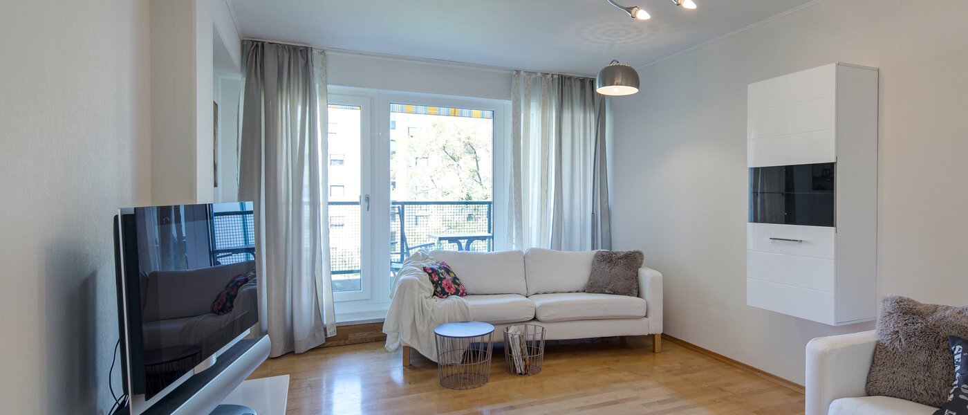 apartment München Westkreuz 02 living room 11201