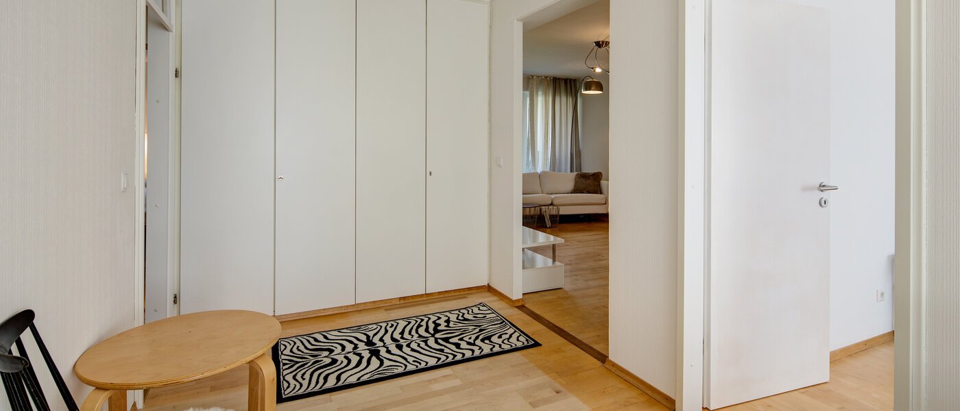 apartment München Westkreuz 03 dining room 11201