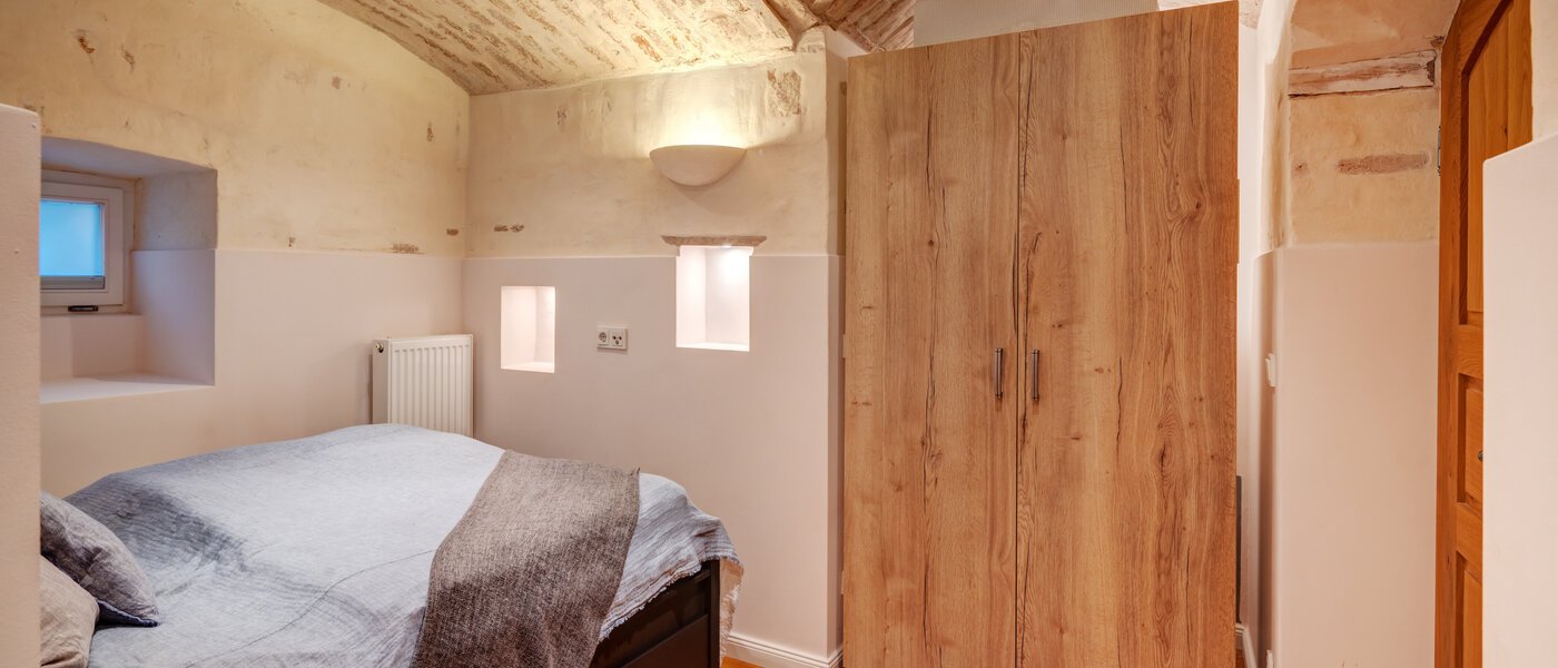 apartment München Neuhausen 04 bedroom 11204